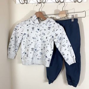 Carter’s Sweatsuit With Camping Print